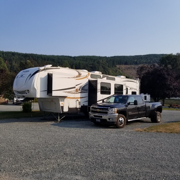 Meet your Posher, Diane - Picture 1 of 1